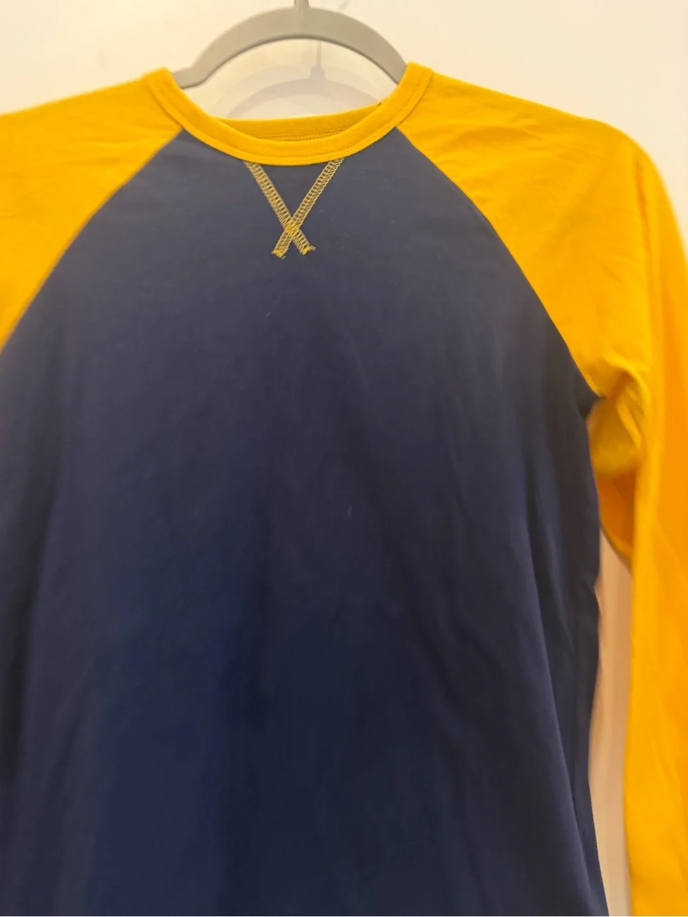 GAP raglan baseball shirt navy blue and yellow, boys size large